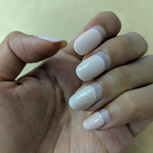 3 In 1 Nails & Spa
