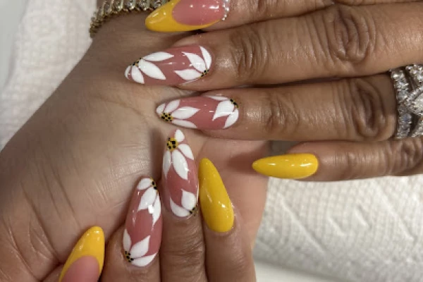 AM Nail Bar