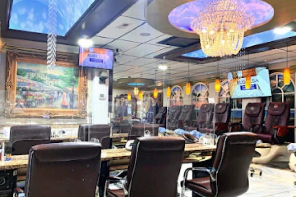 Diva Nails & Spa Salon Knoxville (Bearden) Near UTK Campus
