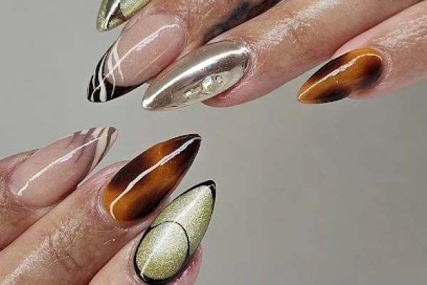 Honeybee Nail Spa - Where Artistry and Serenity converge
