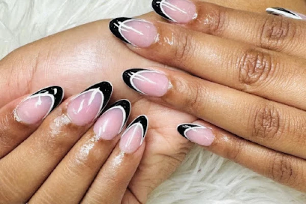 New Nem Nail Salon & Bar