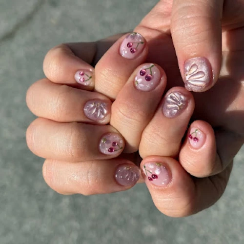 Ruru nails