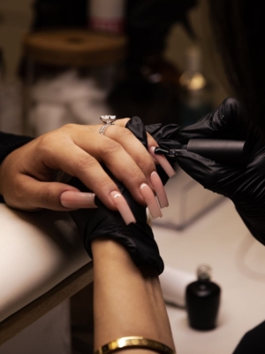 Nails Salons