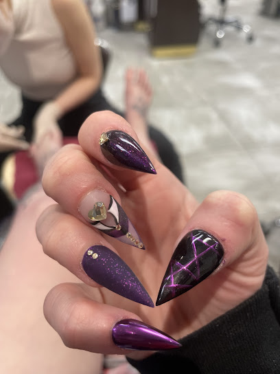 LUX Nails & Lashes