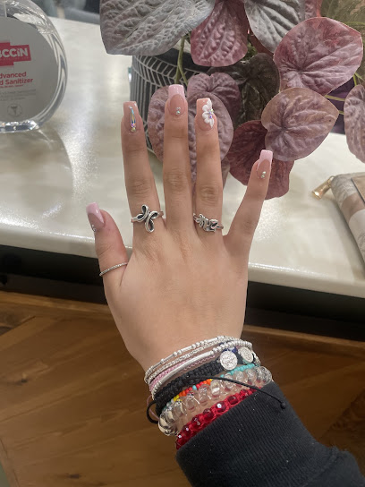 Venetian Nails Day Spa